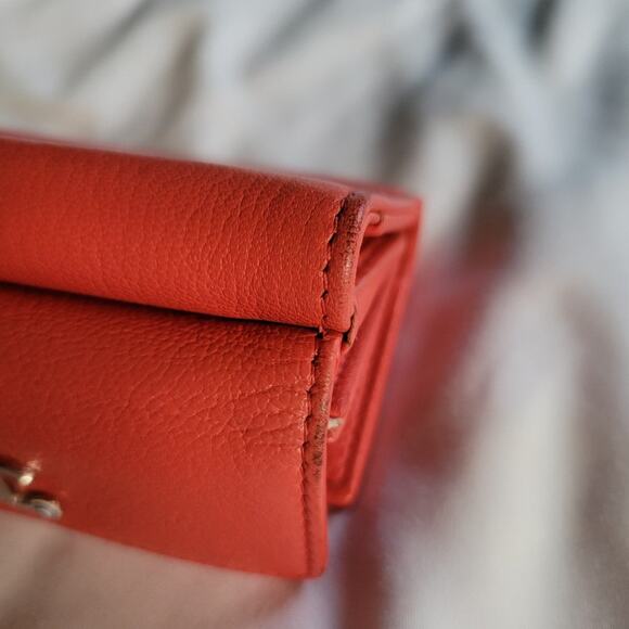 Rare Chanel Limited Edition Coco Mark Lucky Umbrella Compact Wallet Red - Picture 5 of 12